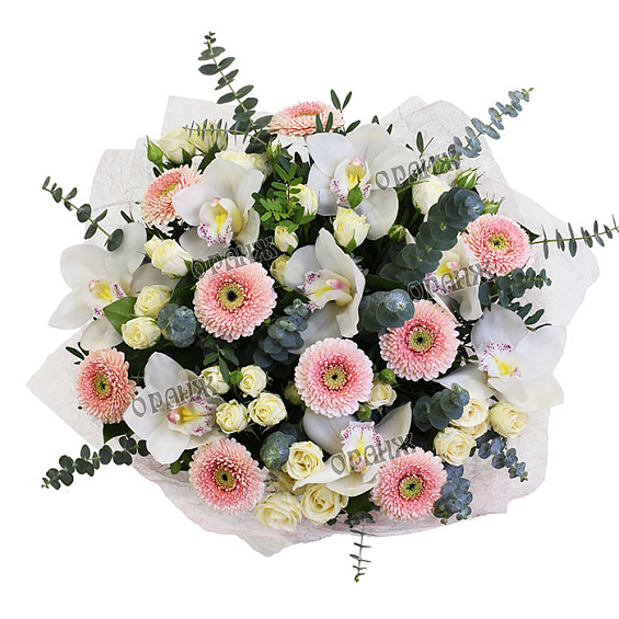 Букет из гербер, роз и хризантемы — фото 2