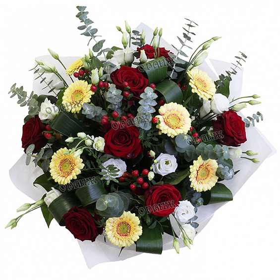 Букет из мини гербер, роз и лизиантуса — фото 2