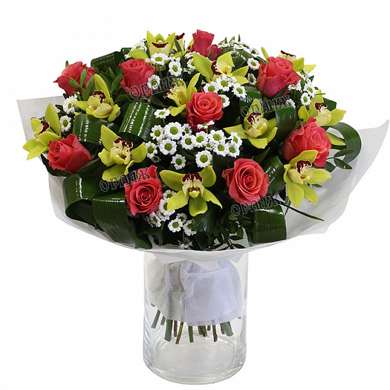 Букет из роз, орхидей и хризантемы Сантини — фото 1