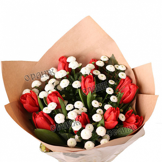 Букет из тюльпанов и хризантемы — фото 2